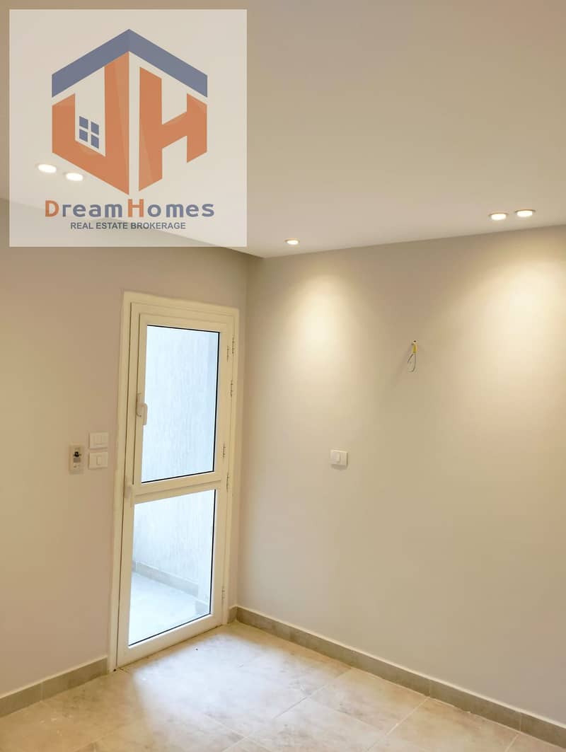 19 WhatsApp Image 2025-10-15 at 16.24. 57_ec3cc02e. jpg