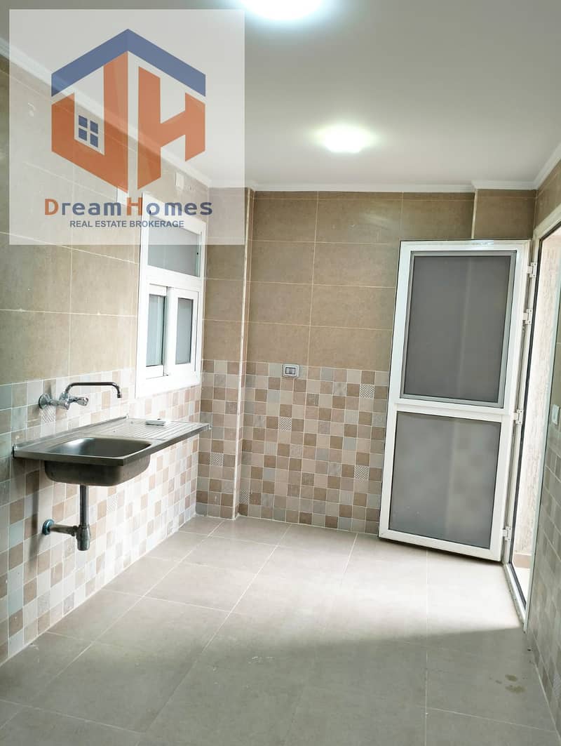 23 WhatsApp Image 2025-10-15 at 16.24. 55_be17fc4a. jpg