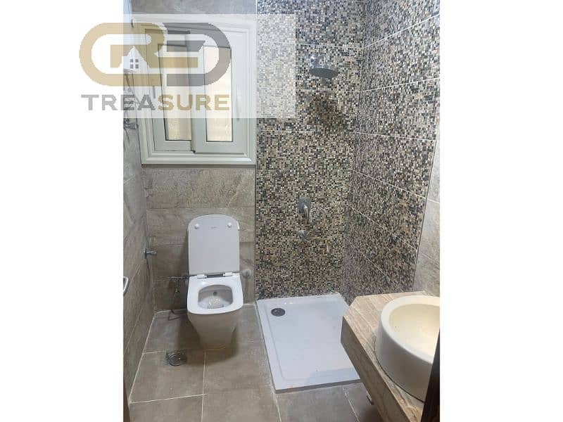 6 WhatsApp Image 2025-10-15 at 4.59. 17 PM. jpg