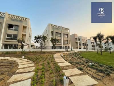 4 Bedroom Flat for Sale in New Cairo, Cairo - 528193787_122237523902076134_5626123439729123695_n. jpg