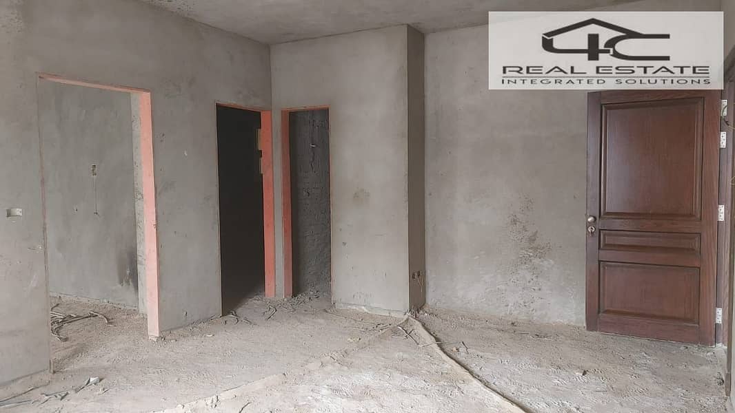 8 WhatsApp Image 2025-10-10 at 4.07. 09 PM (1). jpeg