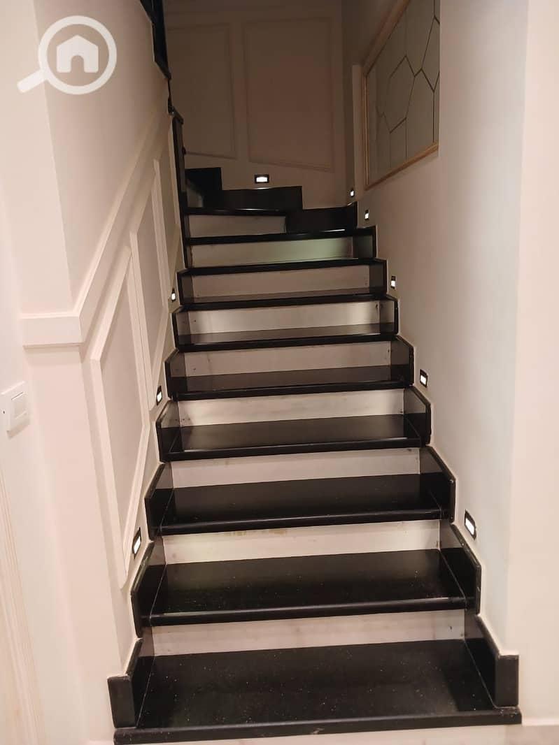 WhatsApp Image 2025-10-13 at 23.21. 34_f3b98e37. jpg