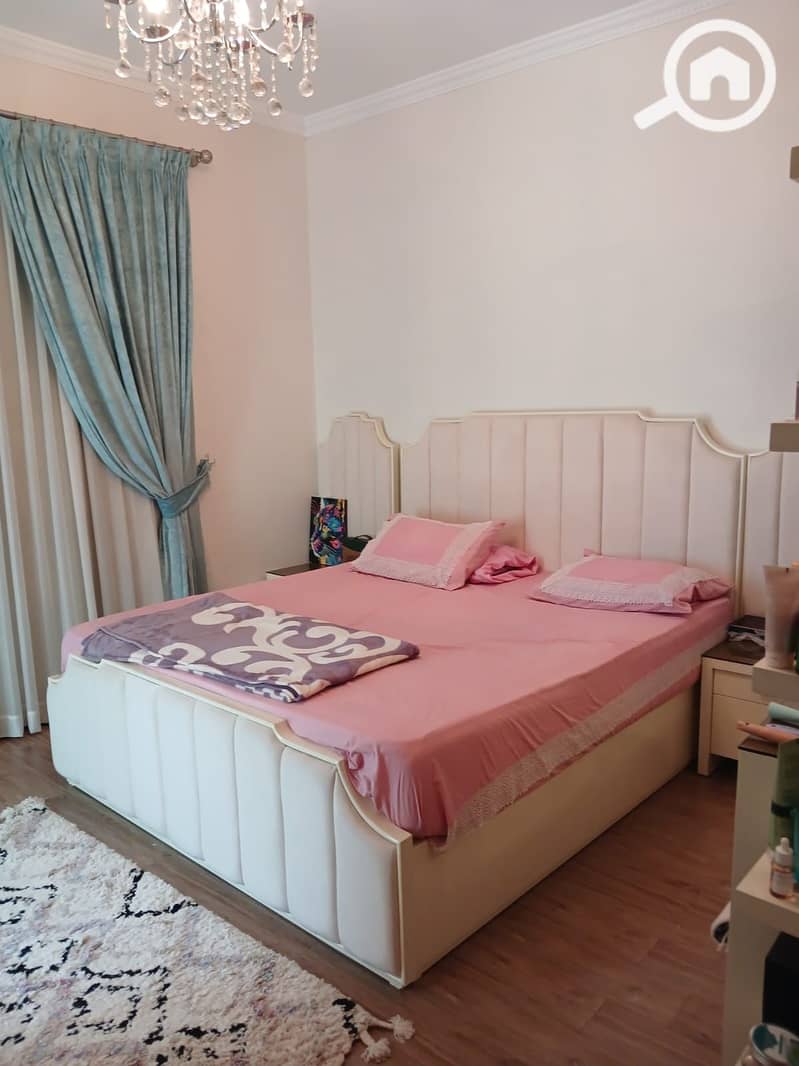 5 WhatsApp Image 2025-10-13 at 23.21. 32_3f796b30. jpg