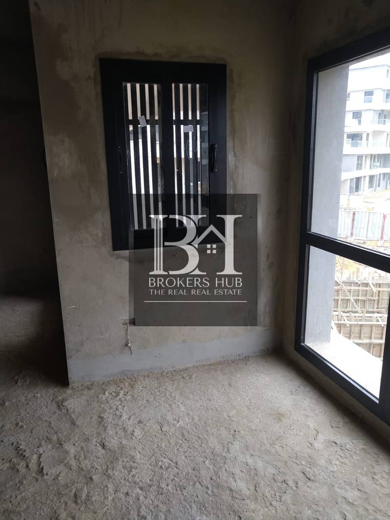 7 WhatsApp Image 2025-10-08 at 3.52. 27 PM (1). jpeg