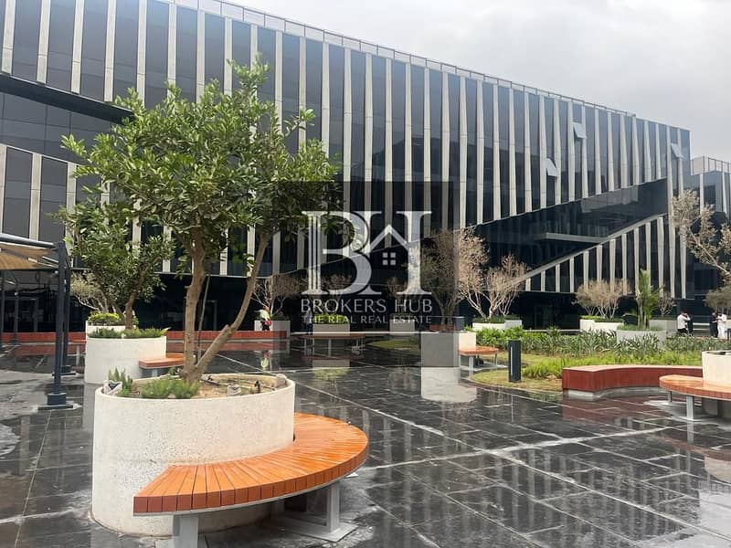 WhatsApp Image 2025-10-08 at 4.00. 25 PM. jpeg WhatsApp Image 2025-10-08 at 4.00. 25 PM. jpeg