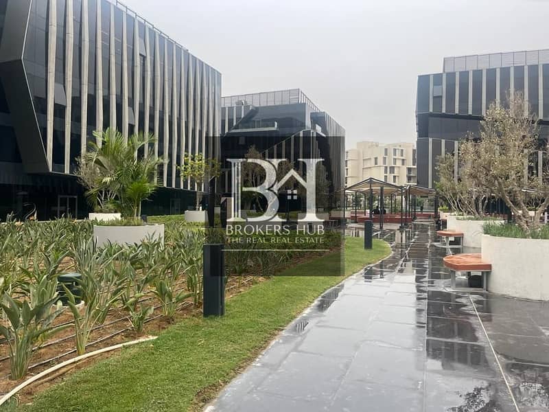 2 WhatsApp Image 2025-10-08 at 4.00. 25 PM (1). jpeg