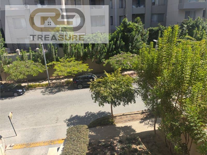 8 WhatsApp Image 2025-10-15 at 1.59. 52 PM (3). jpg