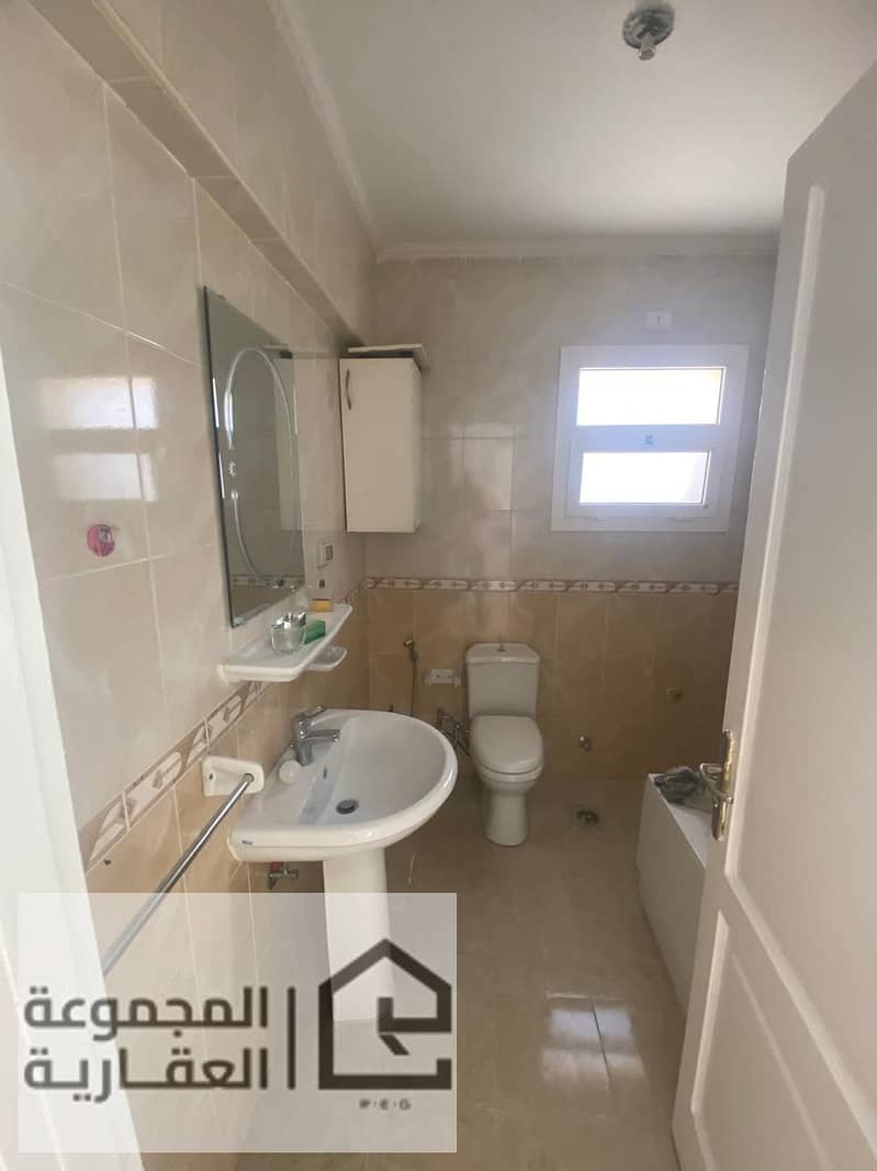 7 ad72a58e-f8af-4041-a443-2ab888e5edb5. jpg