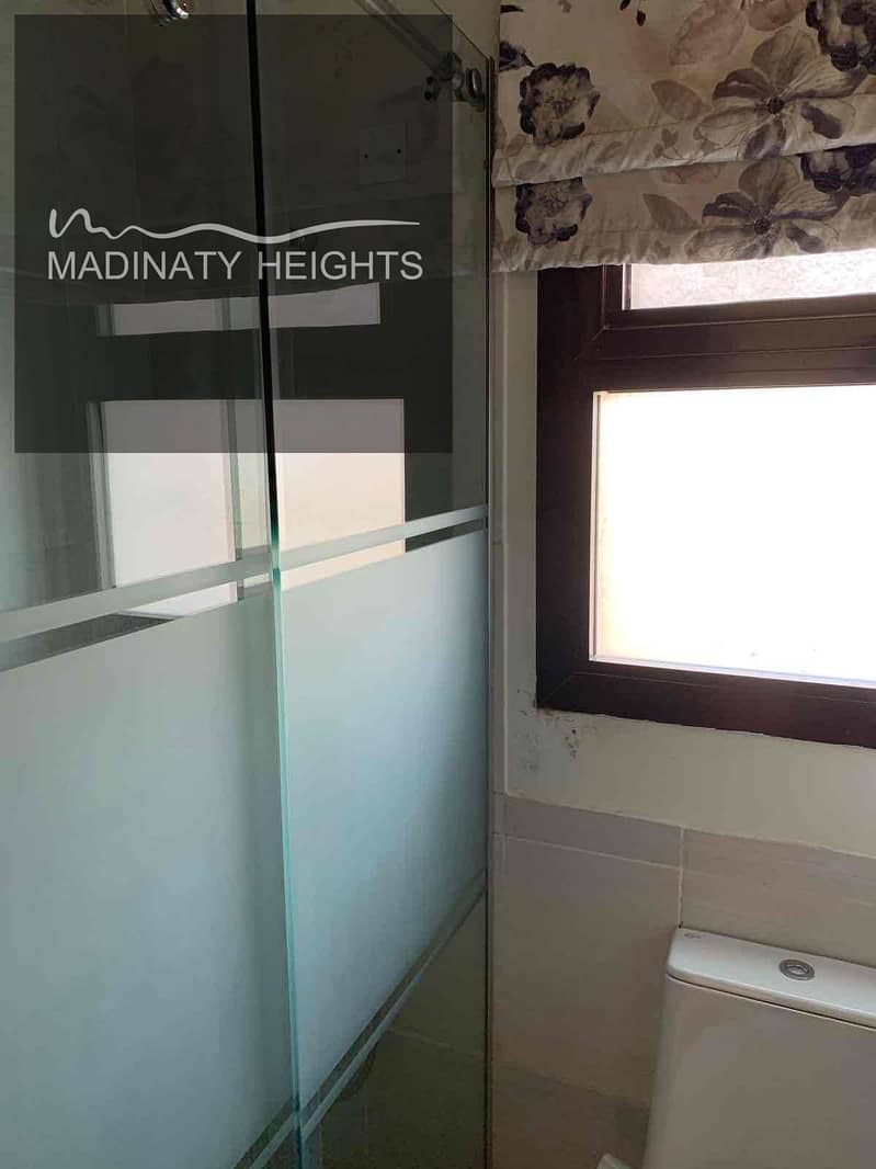 13 05de0105-d96e-4888-b469-6f43e12dcfa9. jpg