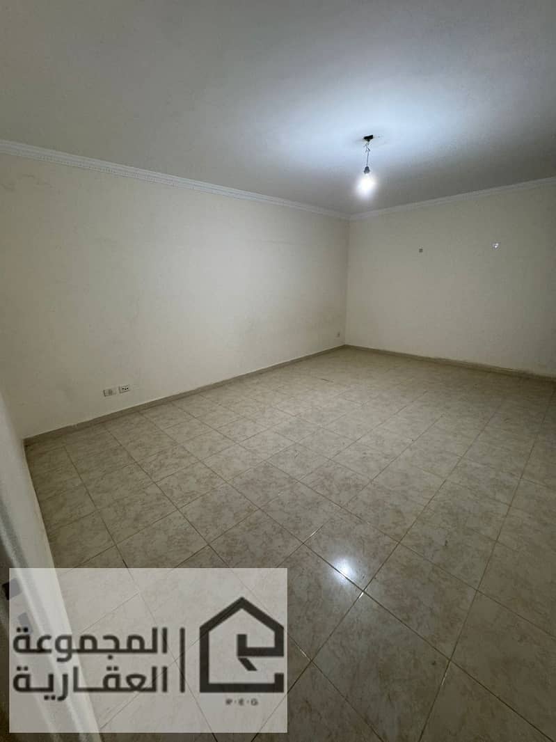 8 5b0021ff-b40a-420f-99f5-077bd22e8599. jpg