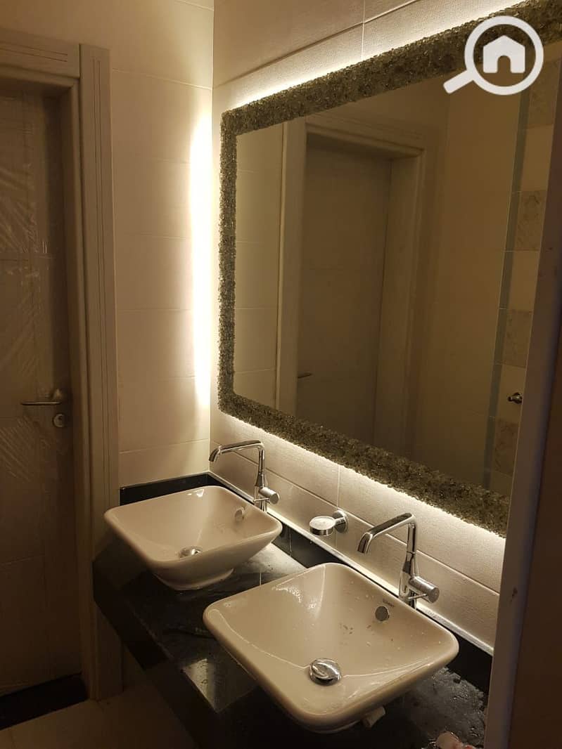 8 WhatsApp Image 2025-10-13 at 01.28. 16_6661196a. jpg