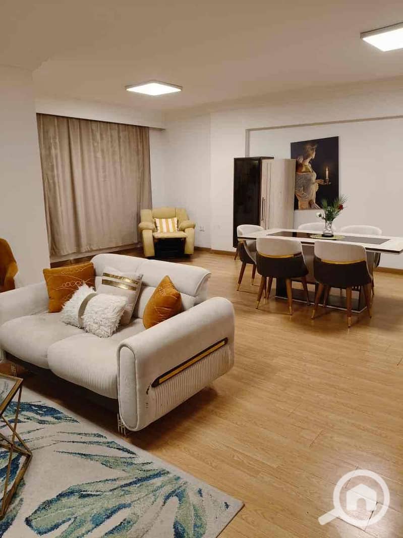 6 226d06ac-68da-405d-81c7-8dd6044b1933. jpg