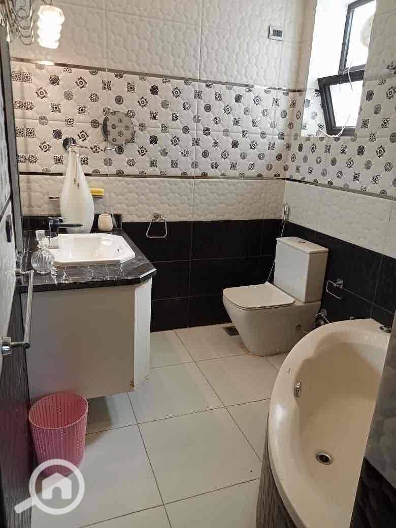 10 c0a55cb4-52a6-4334-bff6-1bbfc6412532. jpg