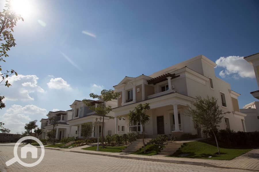 4 79bc0a5a-8a0c-4650-8e41-889471d8c2be. jpg