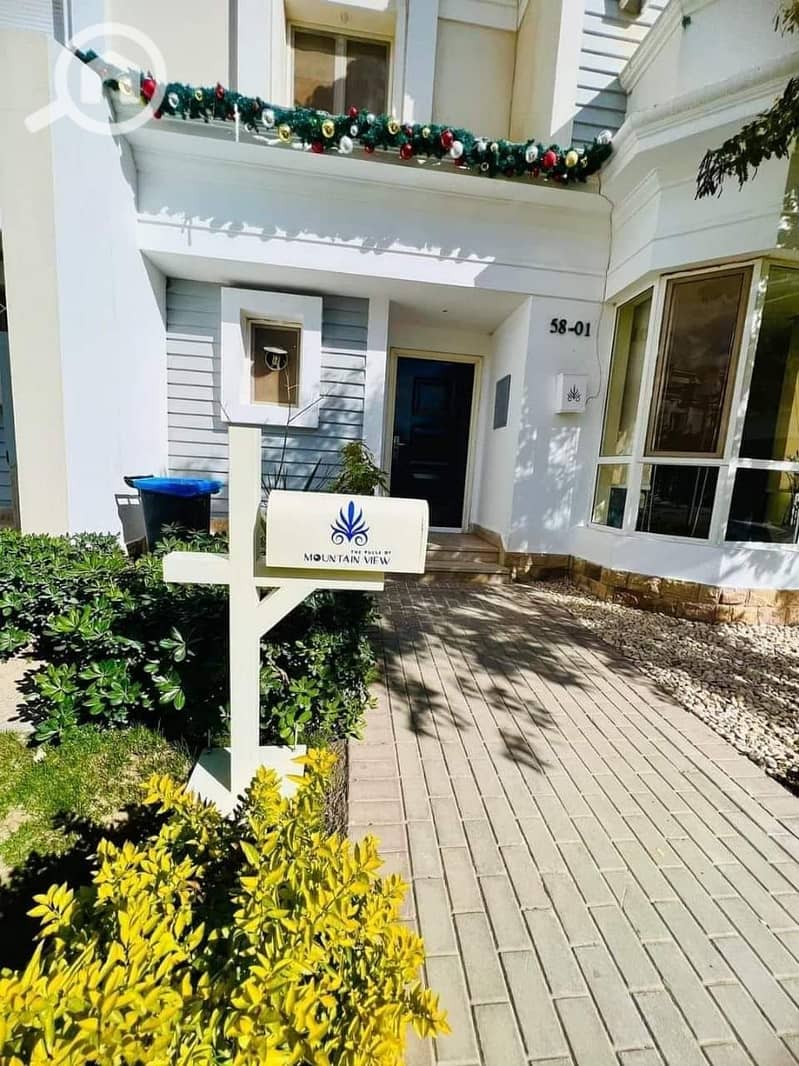 7 557467373_122209411412323503_3118575894640377021_n. jpg