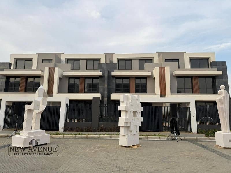 5 WhatsApp Image 2025-10-15 at 9.04. 38 AM (1). jpg