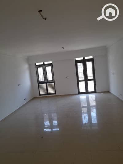 3 Bedroom Apartment for Sale in Madinaty, Cairo - IMG-20251014-WA0030. jpg