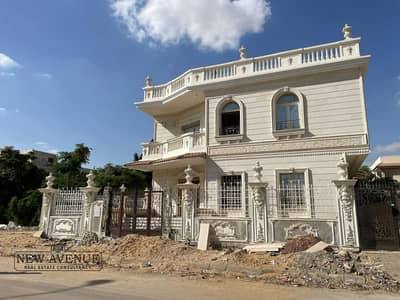 7 Bedroom Villa for Sale in Shorouk City, Cairo - WhatsApp Image 2025-10-15 at 9.09. 34 AM. jpg