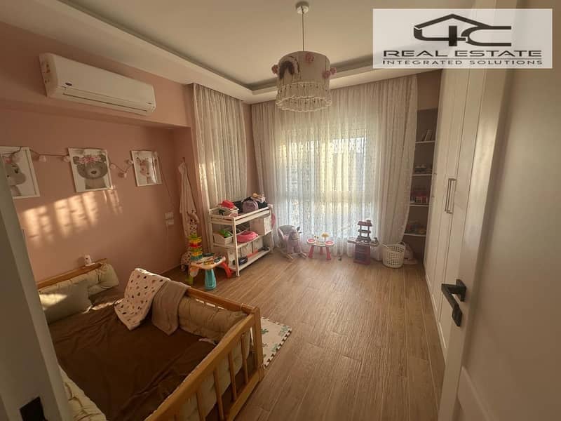 9 WhatsApp Image 2025-10-15 at 04.41. 37. jpeg