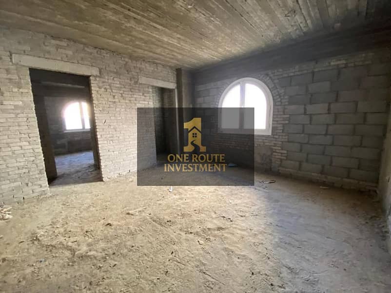 7 WhatsApp Image 2025-10-15 at 10.10. 13 PM (1). jpeg