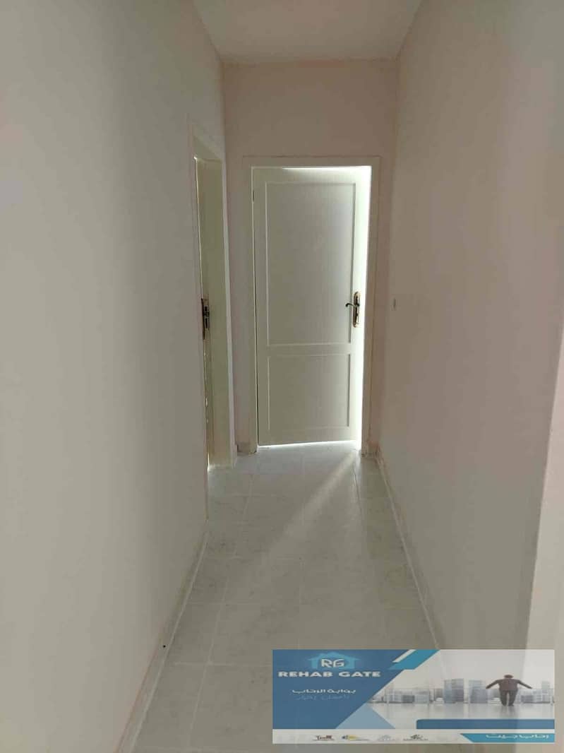 8 850d4efd-083c-423c-9241-8f73ef3aa9c1. jpg