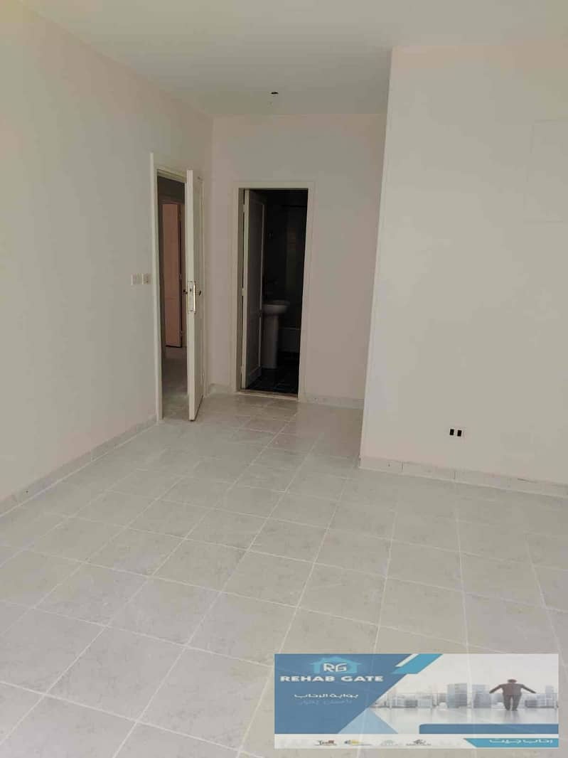 13 ae09cedc-7a76-4869-b9a4-8d94734cd975. jpg