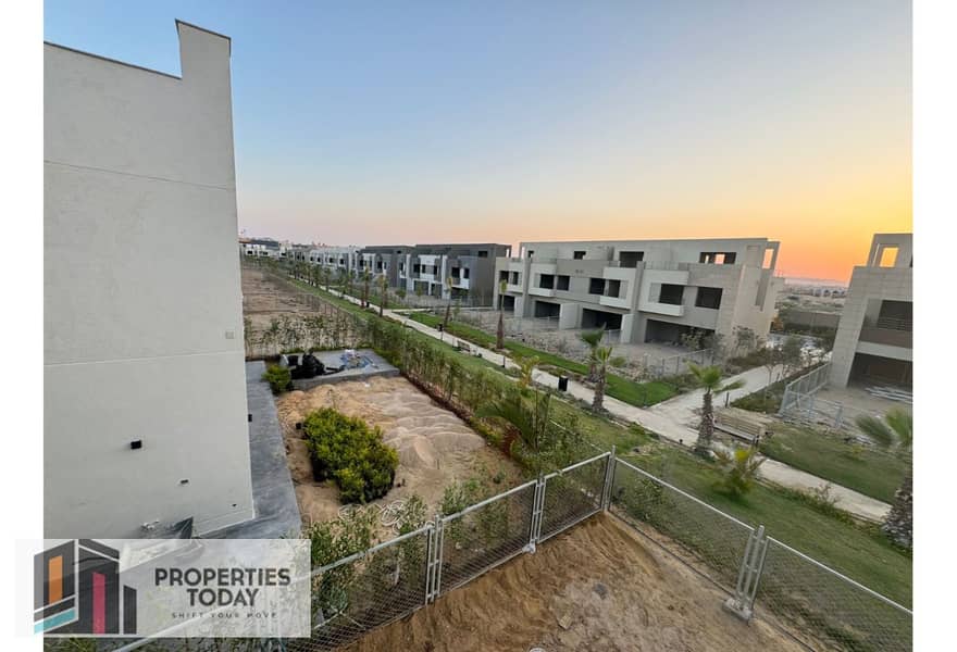 3 71567503-ec3c-4c75-b0ce-f46854c30066. png