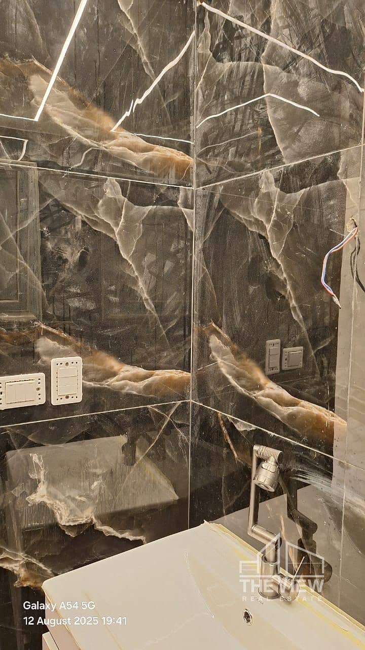 2 WhatsApp Image 2025-08-18 at 21.44. 00_cacaad1b. jpg