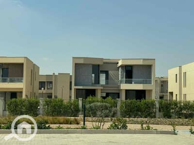 تاون هاوس 4 غرف نوم للبيع في 6 أكتوبر، الجيزة - d309e87f-078d-42eb-b4ec-7d2b81af08b3. jpg