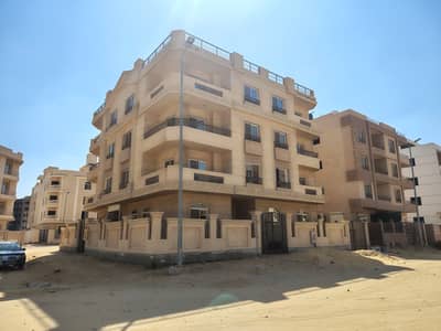 أرض سكنية  للبيع في القاهرة الجديدة، القاهرة - عمارة بامتداد الاندلس