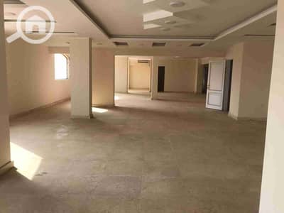 مجمع تجاري  للايجار في زهراء المعادى، القاهرة - 1000415204. jpg