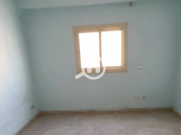 3 WhatsApp Video 2025-10-15 at 23.16. 03_edd5a88d - frame at 0m36s. jpg