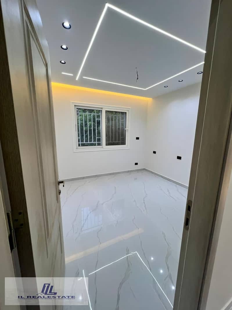 3 WhatsApp Image 2025-10-01 at 11.59. 59 AM (1). jpeg