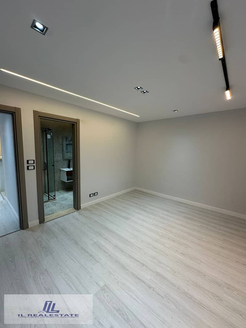 4 WhatsApp Image 2025-10-14 at 7.05. 16 PM (1). jpeg