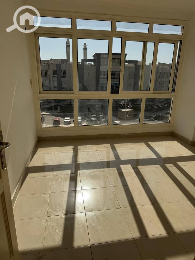 3 cdadd7ca-4c87-4c21-a8fe-fc2736918a7b. jpg