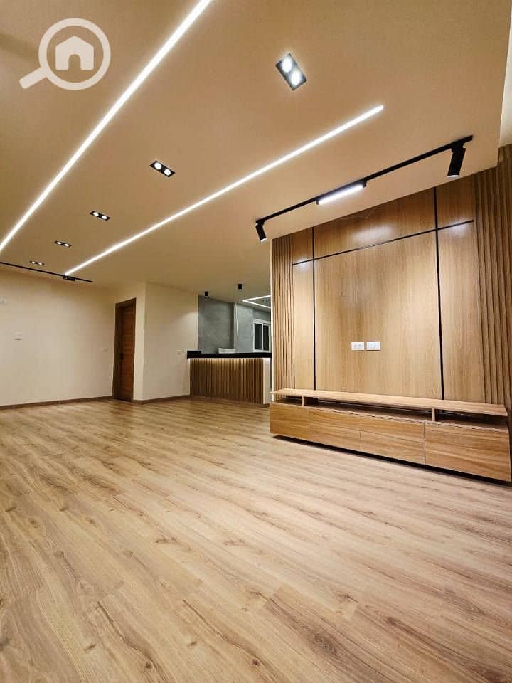 10 565691242_122133905018945819_5742629211235696210_n. jpg