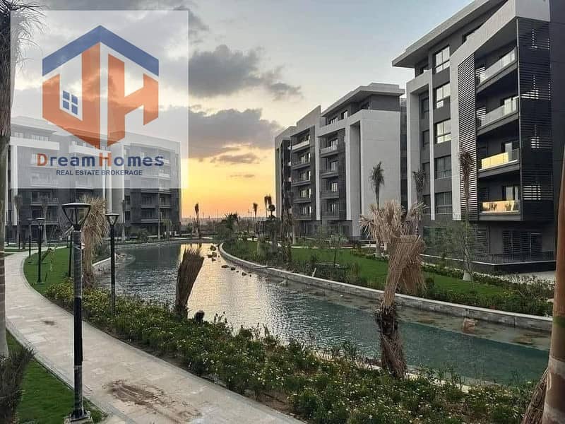 4 558223267_24467912742905234_5351088626955153183_n. jpg