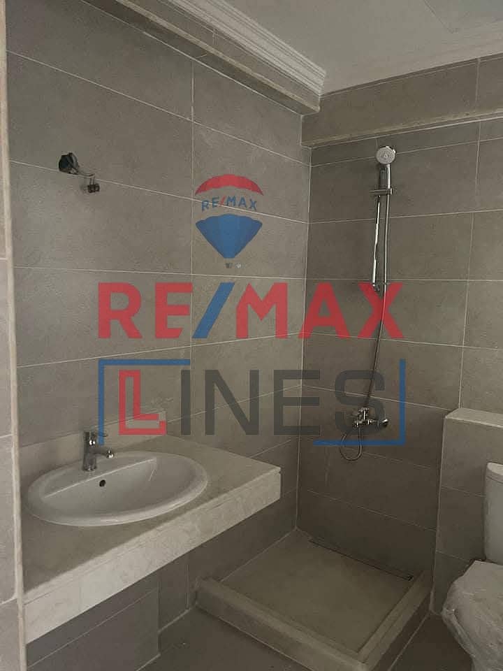 4 WhatsApp Image 2025-10-15 at 6.48. 49 PM. jpeg