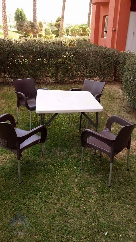 12 شاليه بحري أرضي بحديقة متشطب بالتكيفات وفرش كامل  (13). jpeg