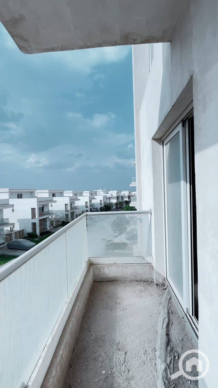 8 WhatsApp Image 2025-10-14 at 6.44. 45 PM. jpeg