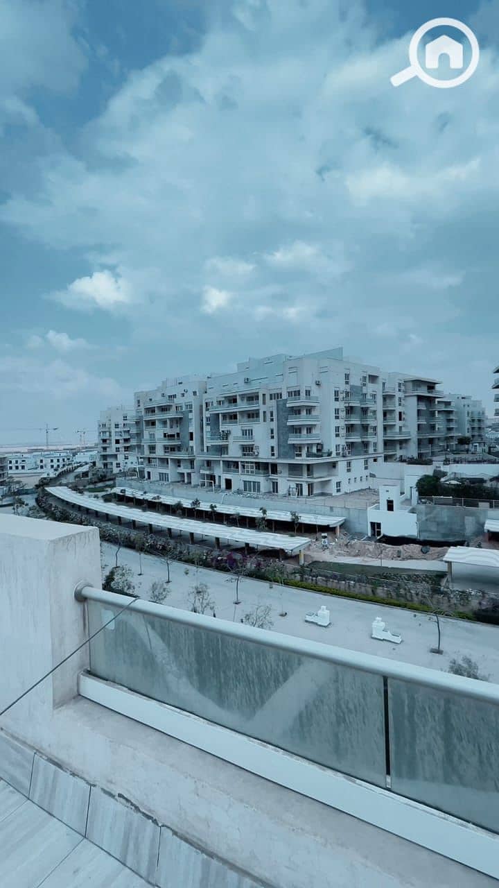 10 WhatsApp Image 2025-10-14 at 6.44. 51 PM. jpeg