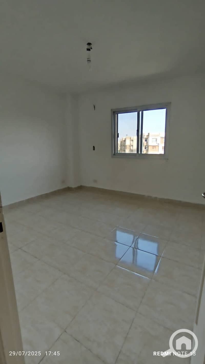 6 WhatsApp Image 2025-10-15 at 11.45. 37 AM (3). jpeg