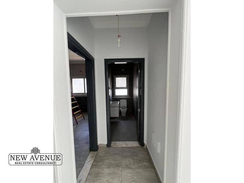 5 WhatsApp Image 2025-10-02 at 4.04. 51 PM. jpg