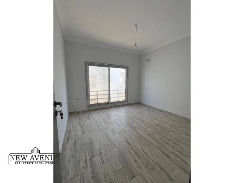 12 WhatsApp Image 2025-10-02 at 4.04. 50 PM. jpg