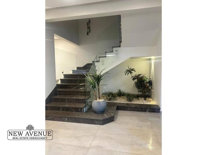 4 WhatsApp Image 2025-10-07 at 3.16. 29 PM. jpg