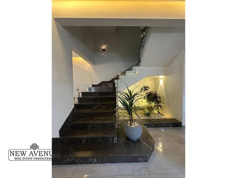 6 WhatsApp Image 2025-10-07 at 3.16. 30 PM (2). jpg