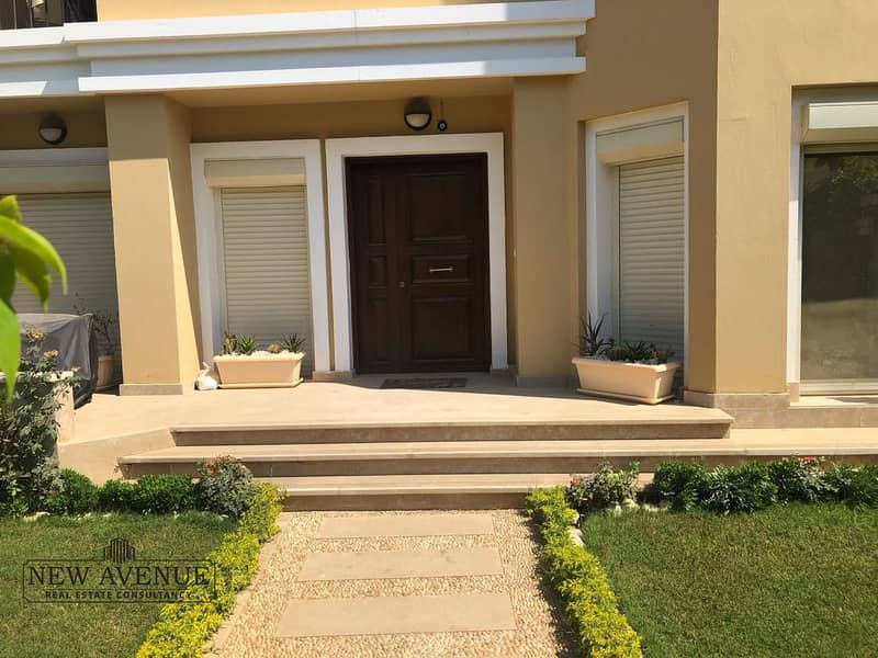 4 e2246550-3ada-4108-8394-912a2cb7f0e6. jpeg