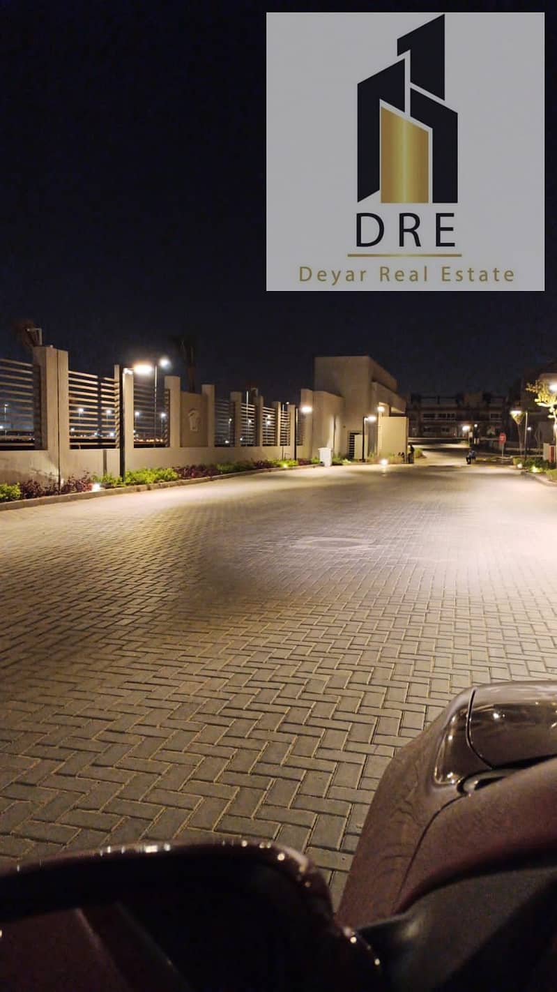 6 89769fc3-829c-4baf-b3b4-e7c49a806a12. jpg