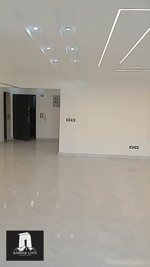 6 8328b620-bf31-4255-9967-9f88899420de. jpg