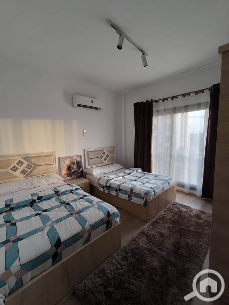 12 WhatsApp Image 2025-09-28 at 15.44. 26 (22). jpeg